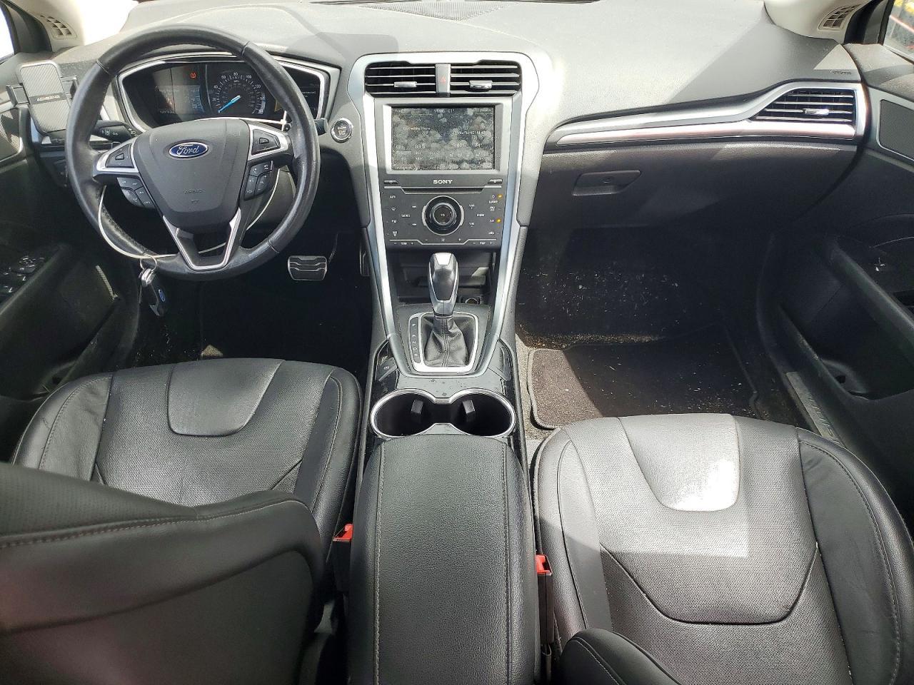 2015 Ford Fusion Titanium - zdjęcie 8