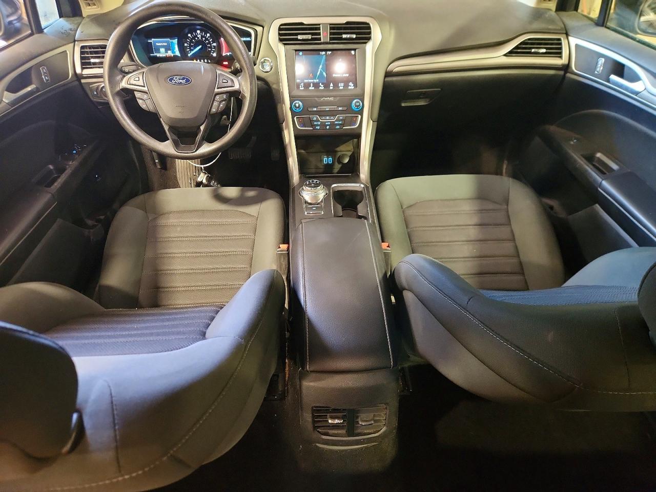 2019 Ford Fusion Se - zdjęcie 8