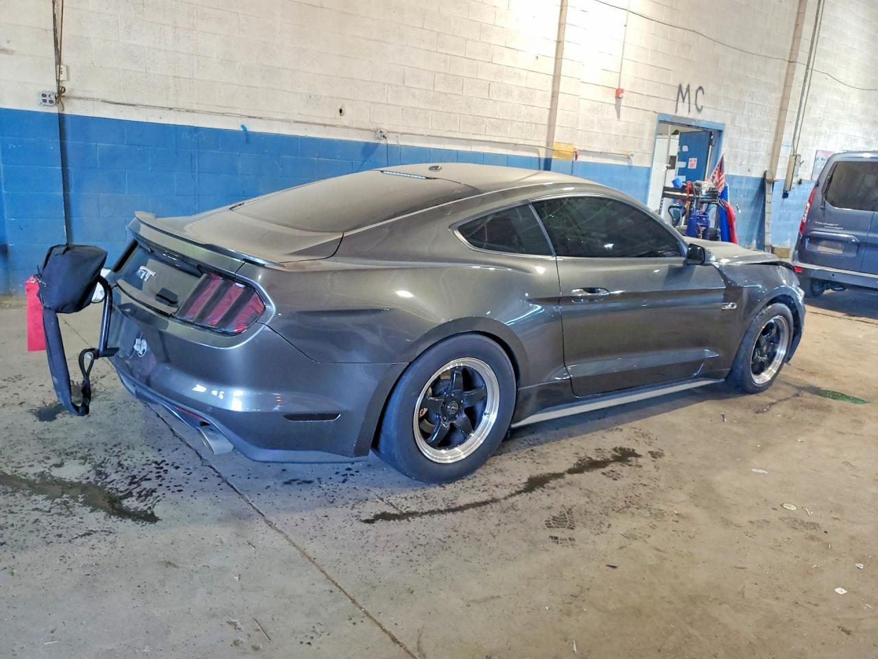 2016 Ford Mustang Gt - zdjęcie 3