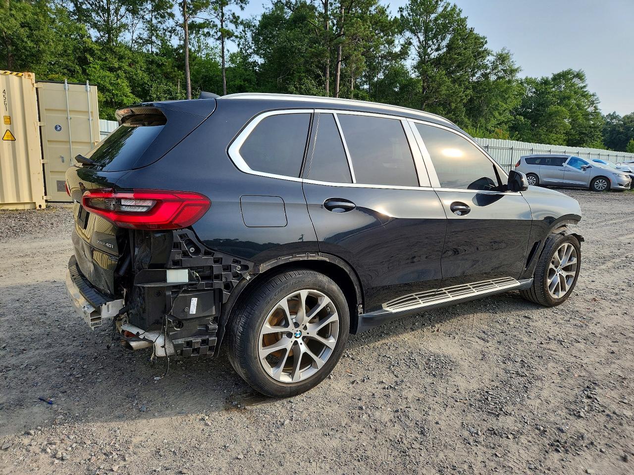 2019 BMW X5 xDrive40I - zdjęcie 3