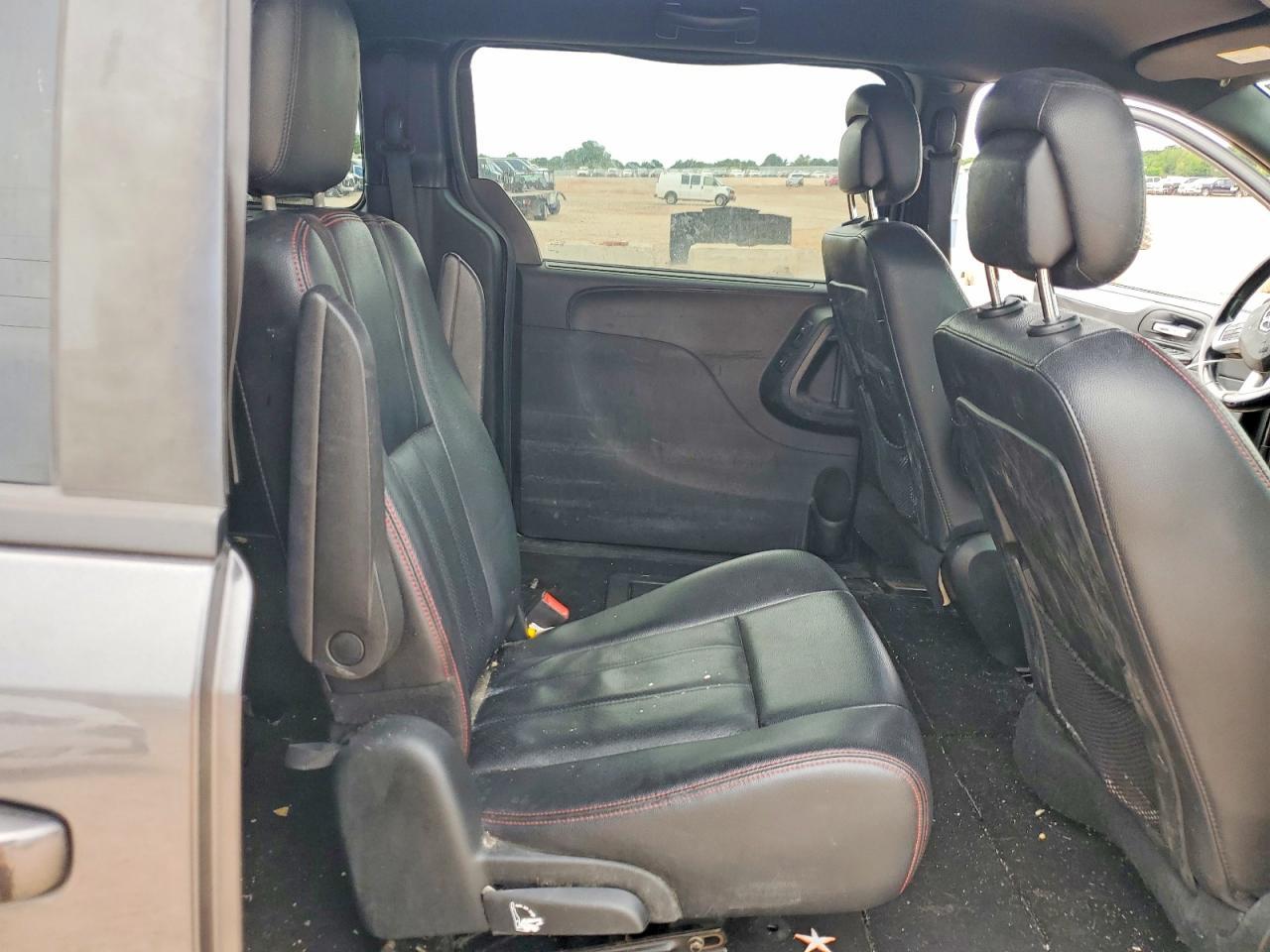 2017 Dodge Grand Caravan Gt - zdjęcie 11