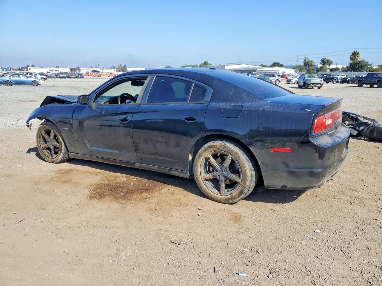 2014 Dodge Charger R - zdjęcie 2