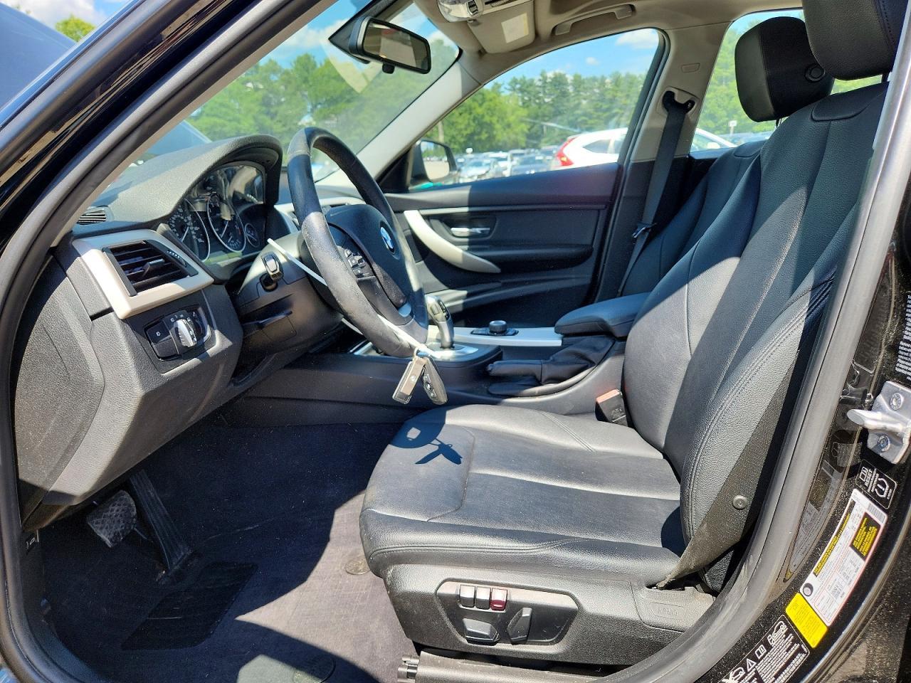 2015 BMW 320 I xDrive - zdjęcie 7