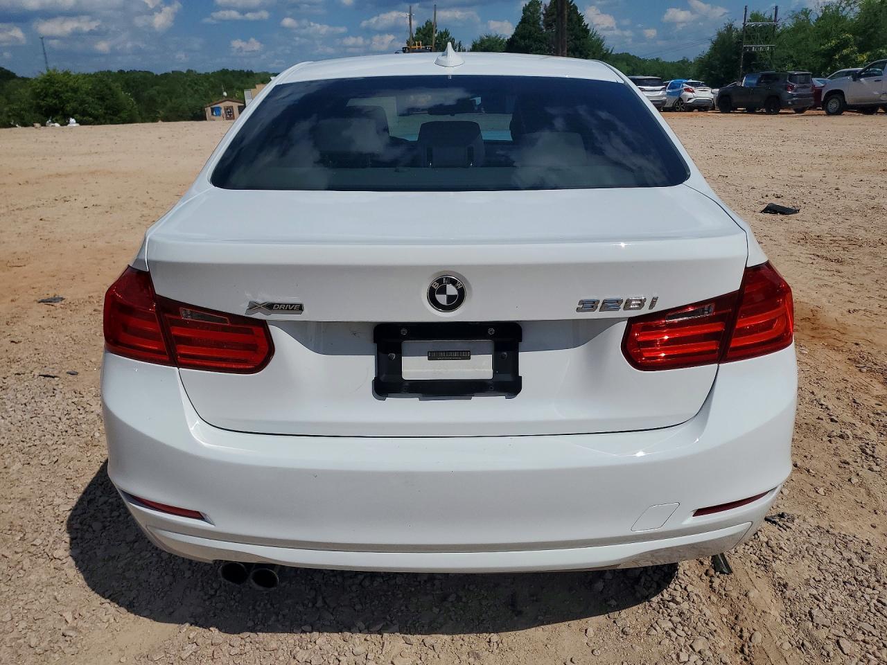 2014 BMW Seria 3 328i - zdjęcie 6