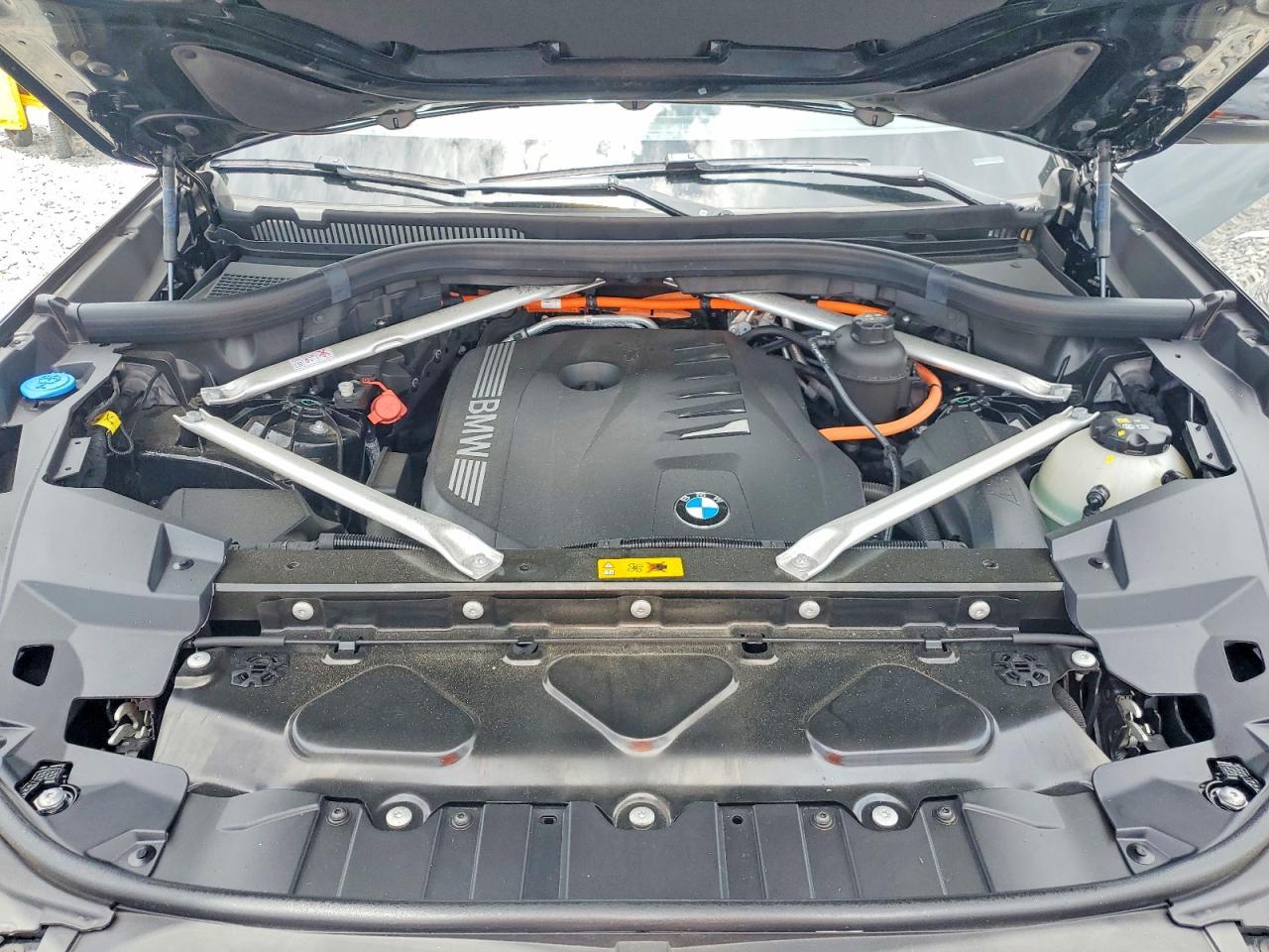 2025 BMW X5 xDrive50E - zdjęcie 11