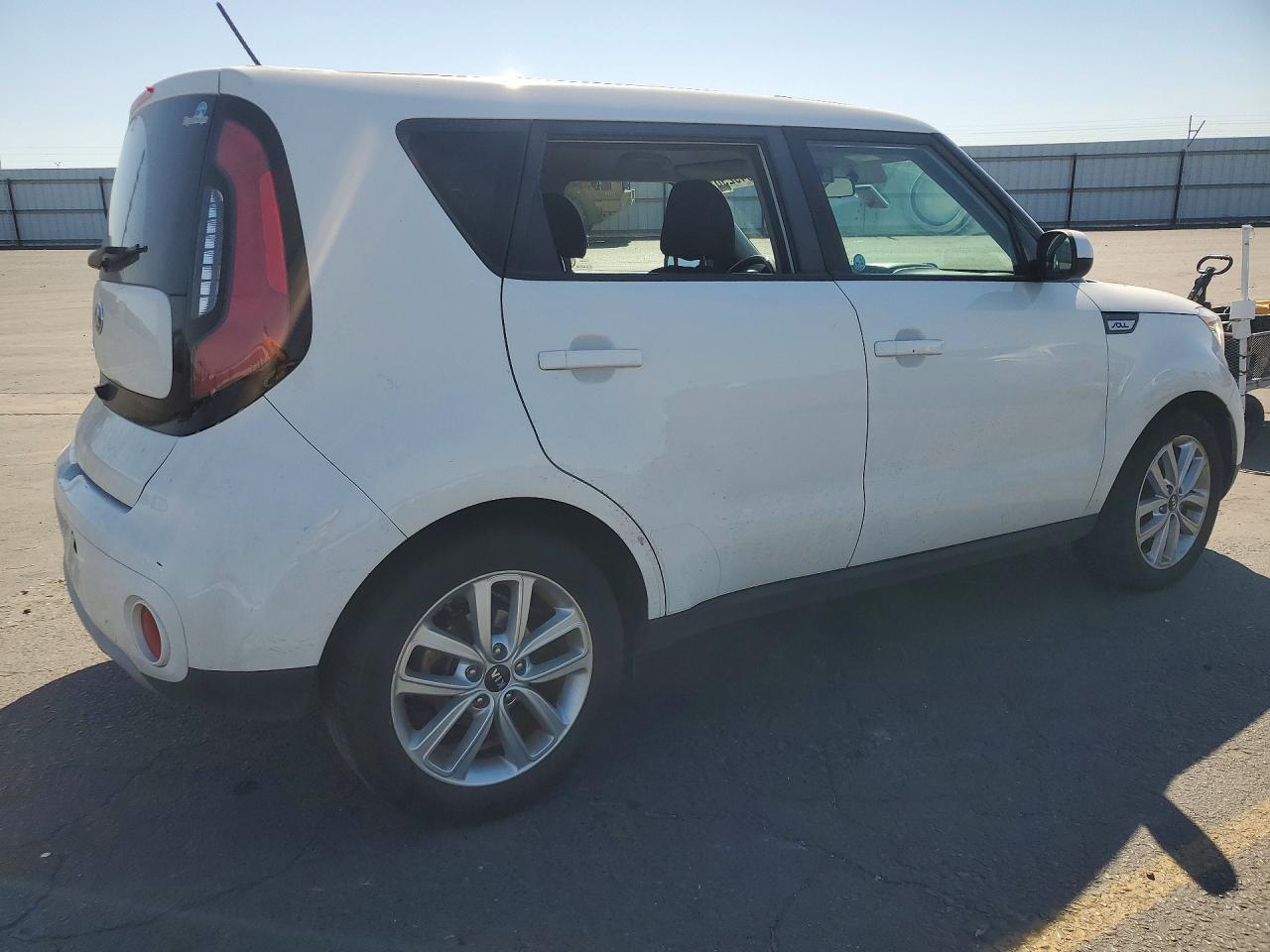 2019 Kia Soul + - zdjęcie 3