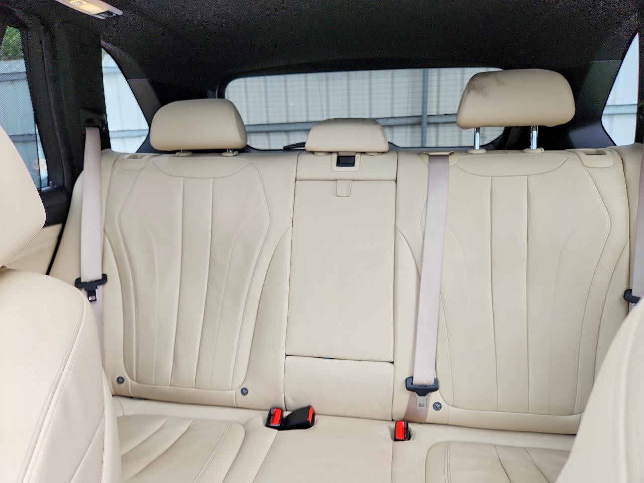 2017 BMW X5 - zdjęcie 10
