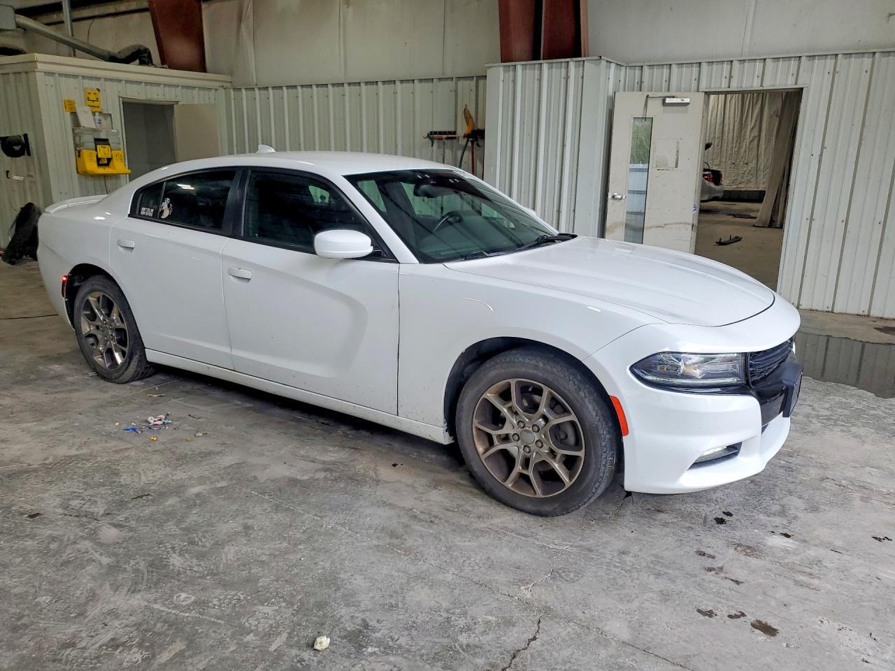 2016 Dodge Charger Sxt - zdjęcie 4