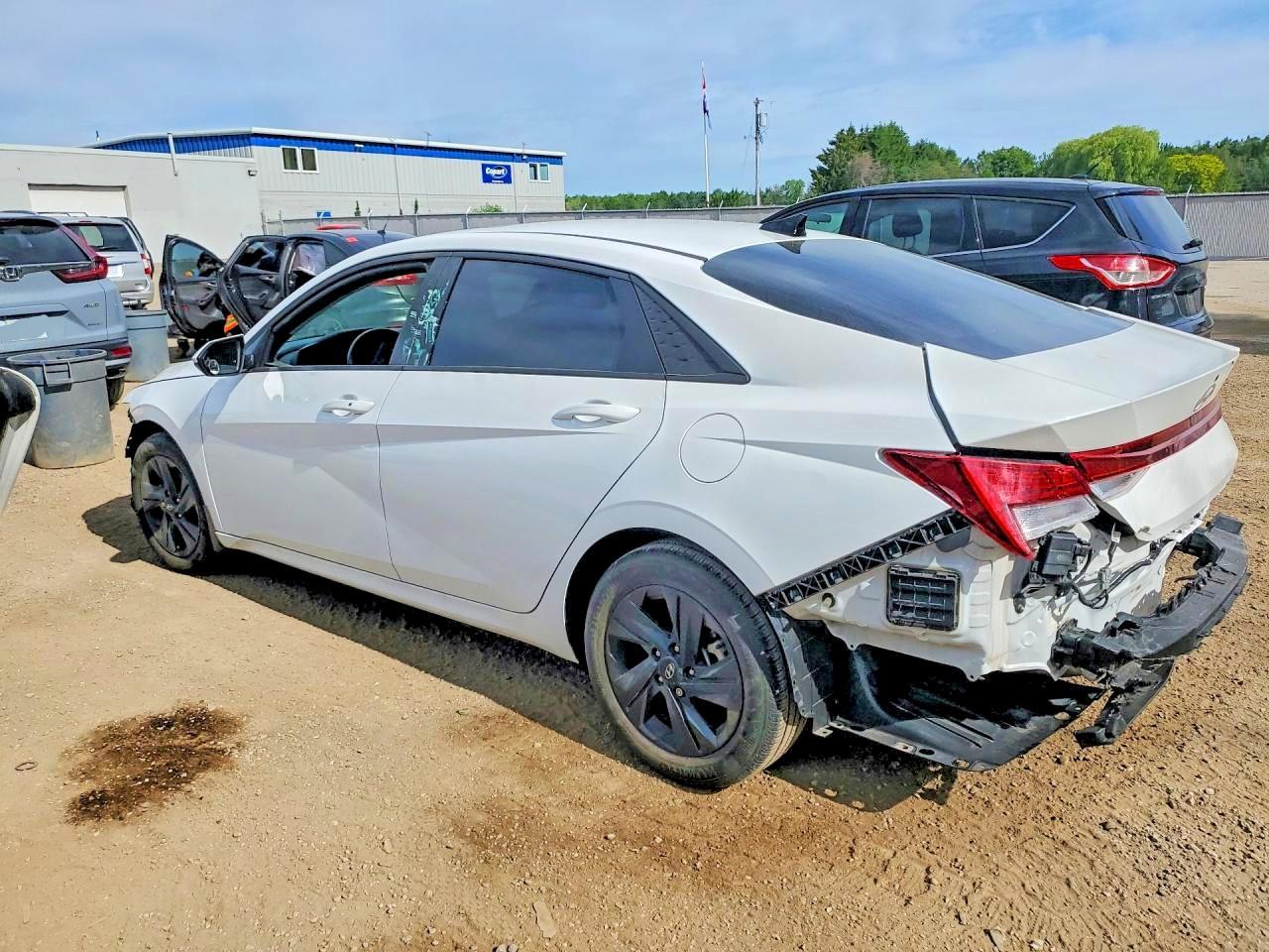 2024 Hyundai Elantra Sel - zdjęcie 2