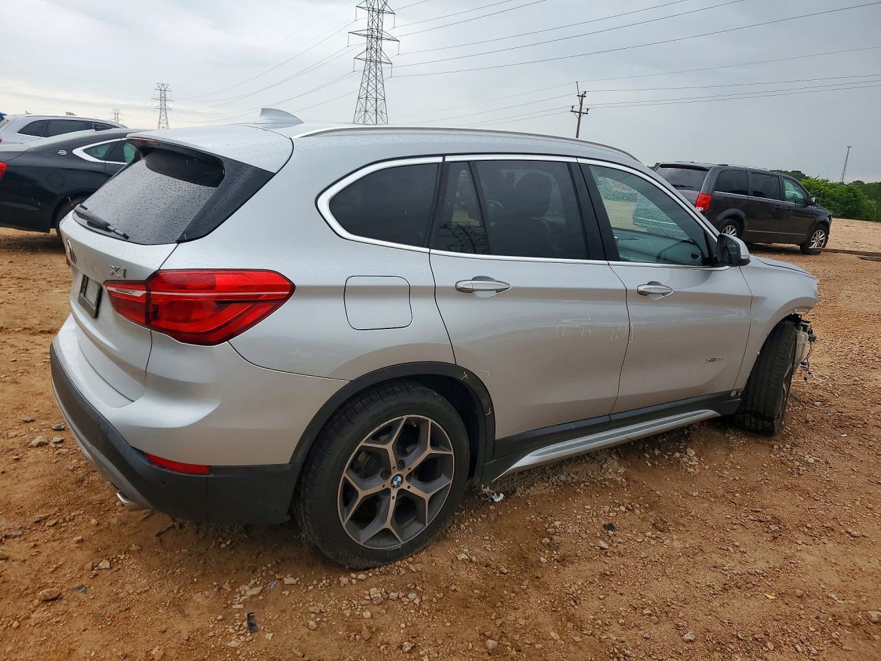 2018 BMW X1 xDrive28I - zdjęcie 3