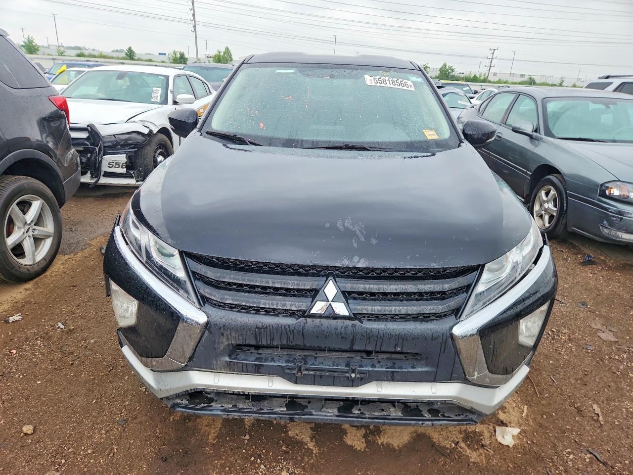 2018 Mitsubishi Eclipse Cross Le - zdjęcie 5