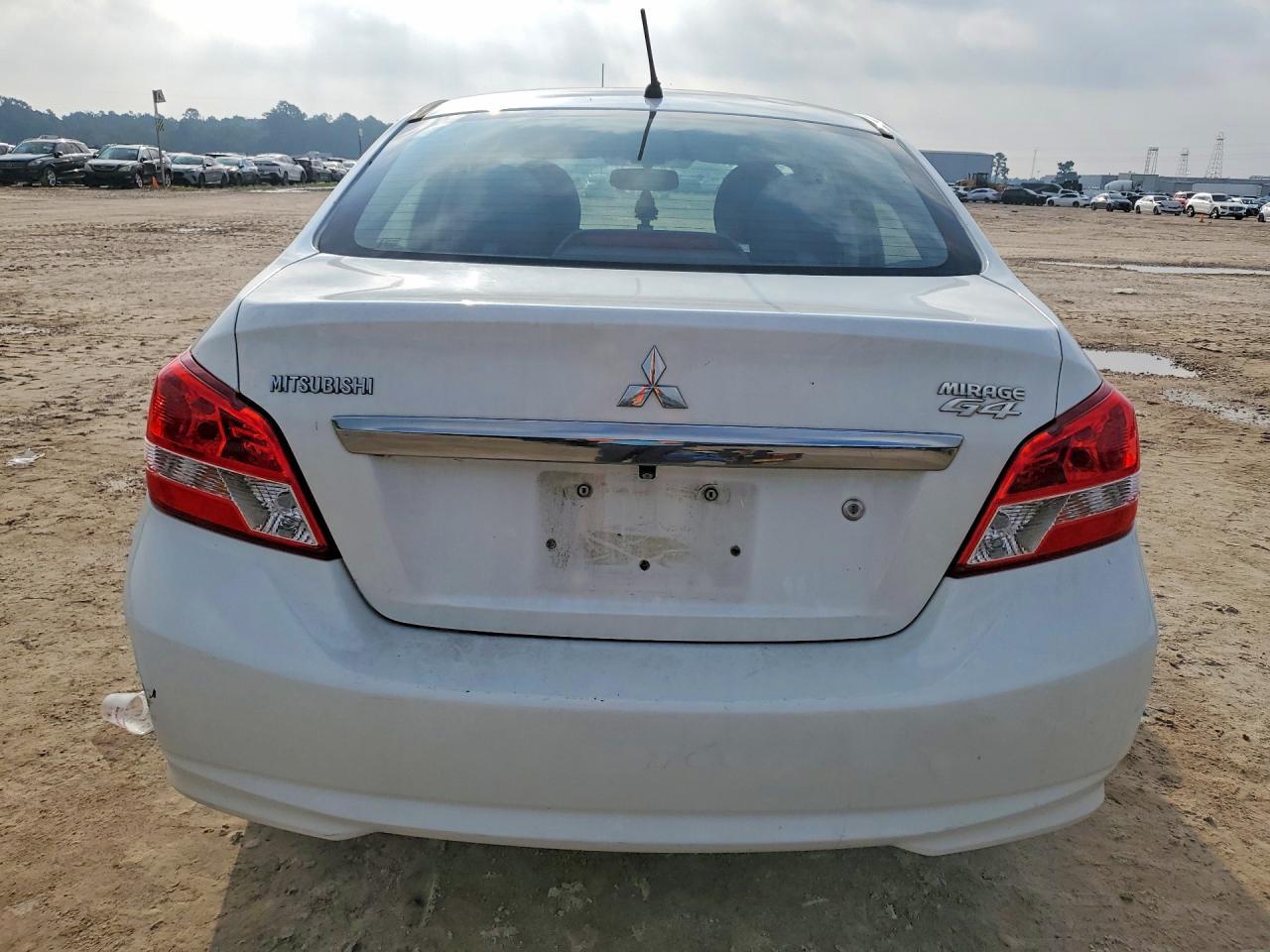 2017 Mitsubishi Mirage G4 Es - zdjęcie 6