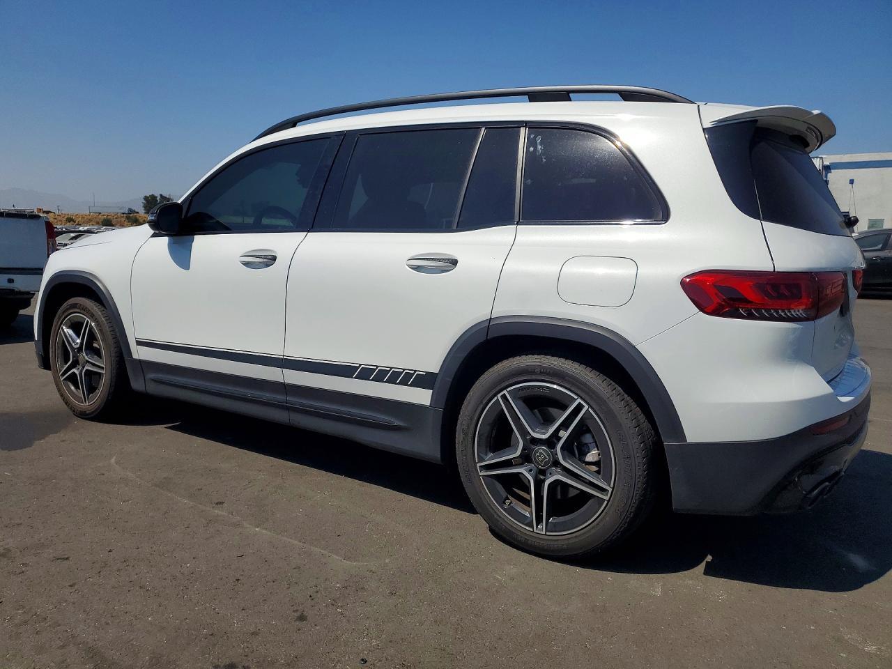 2020 Mercedes-Benz Glb 250 - zdjęcie 2