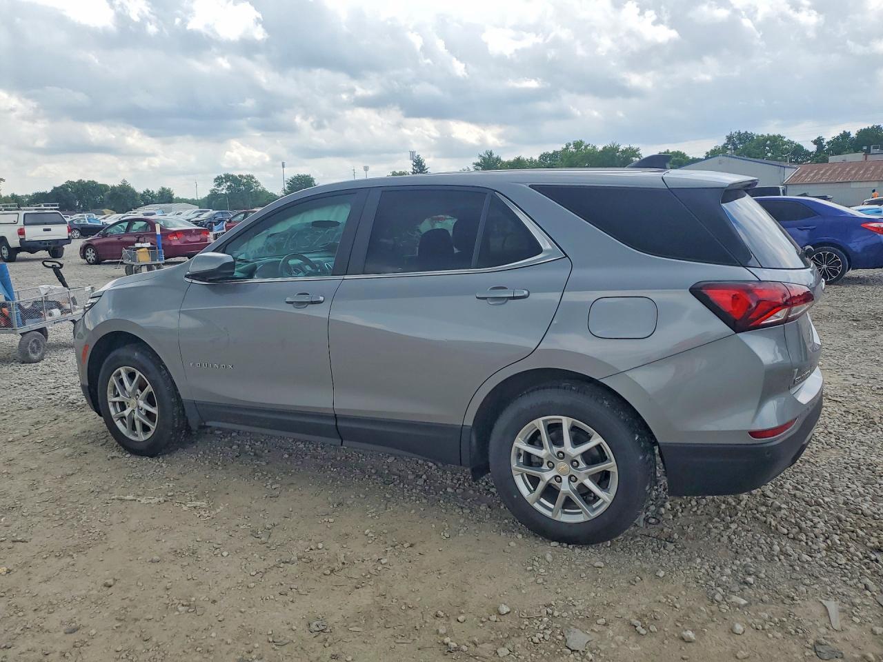 2023 Chevrolet Equinox Lt - zdjęcie 2