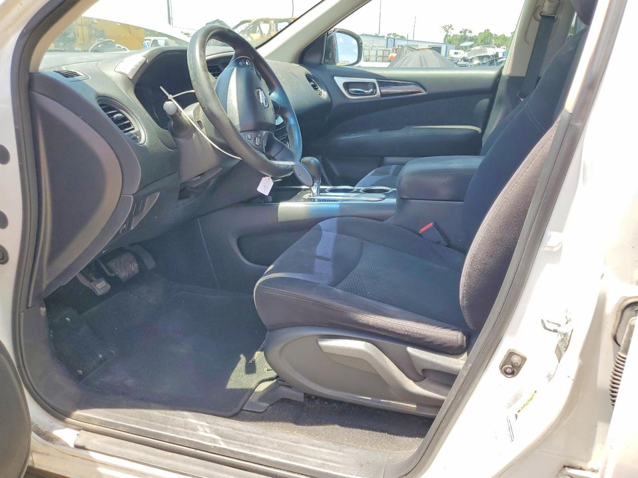 2015 Nissan Pathfinder S - zdjęcie 7