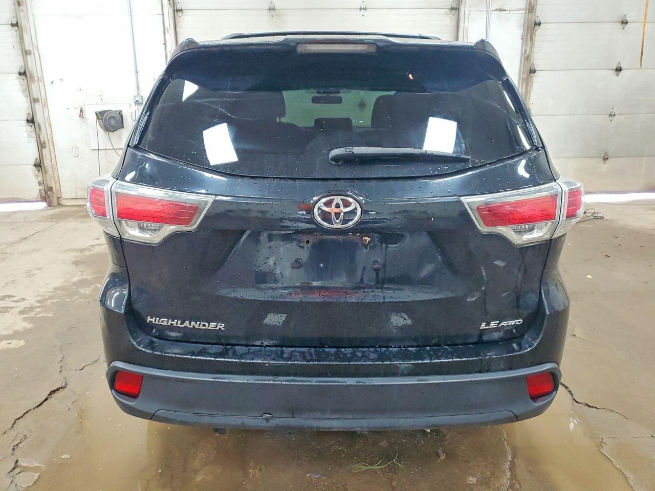 2015 Toyota Highlander Le - zdjęcie 6