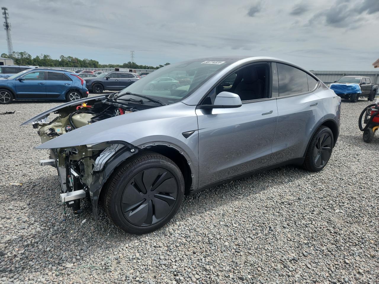 2026 Tesla Model Y - zdjęcie główne