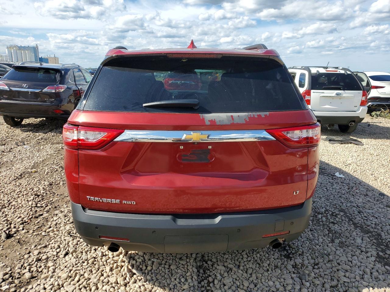 2021 Chevrolet Traverse Lt - zdjęcie 6