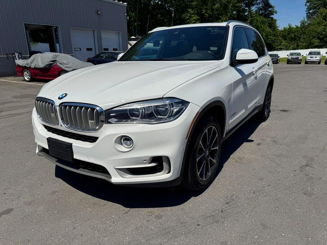 2018 BMW X5 xDrive50I - zdjęcie główne