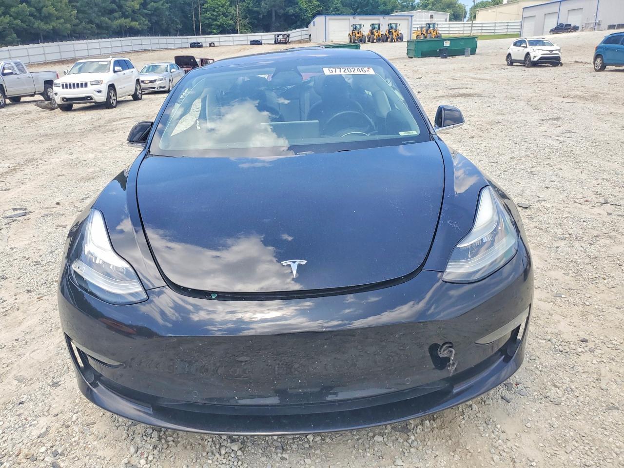 2018 Tesla Model 3 - zdjęcie 5