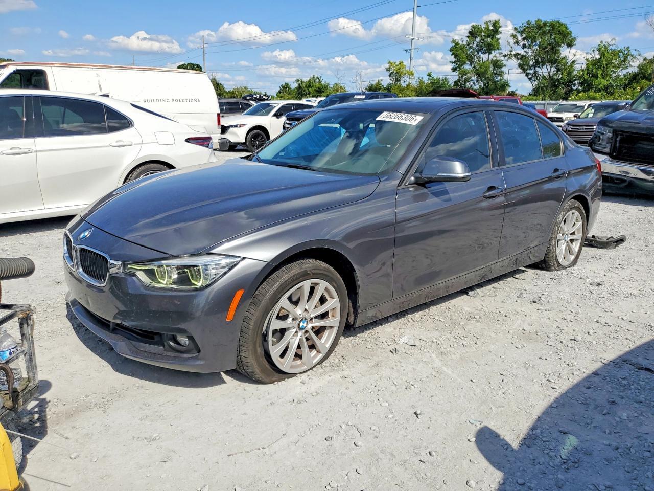 2018 BMW 320 Xi - zdjęcie główne