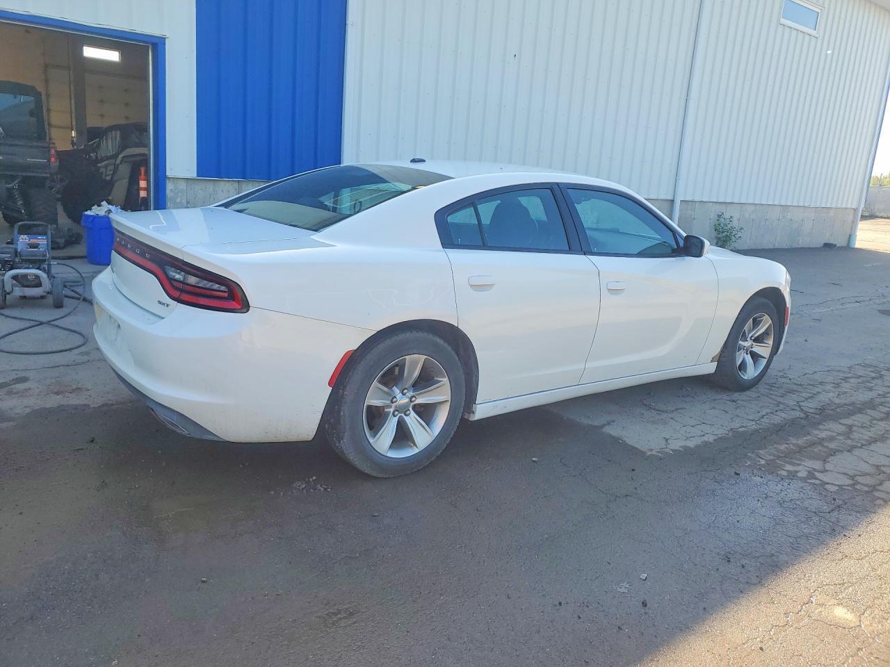 2015 Dodge Charger Sxt - zdjęcie 3