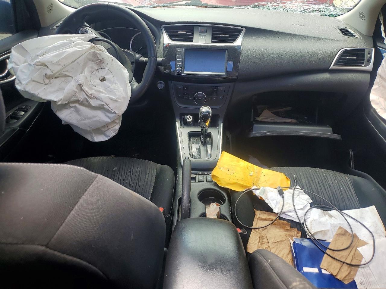 2019 Nissan Sentra Sv - zdjęcie 8
