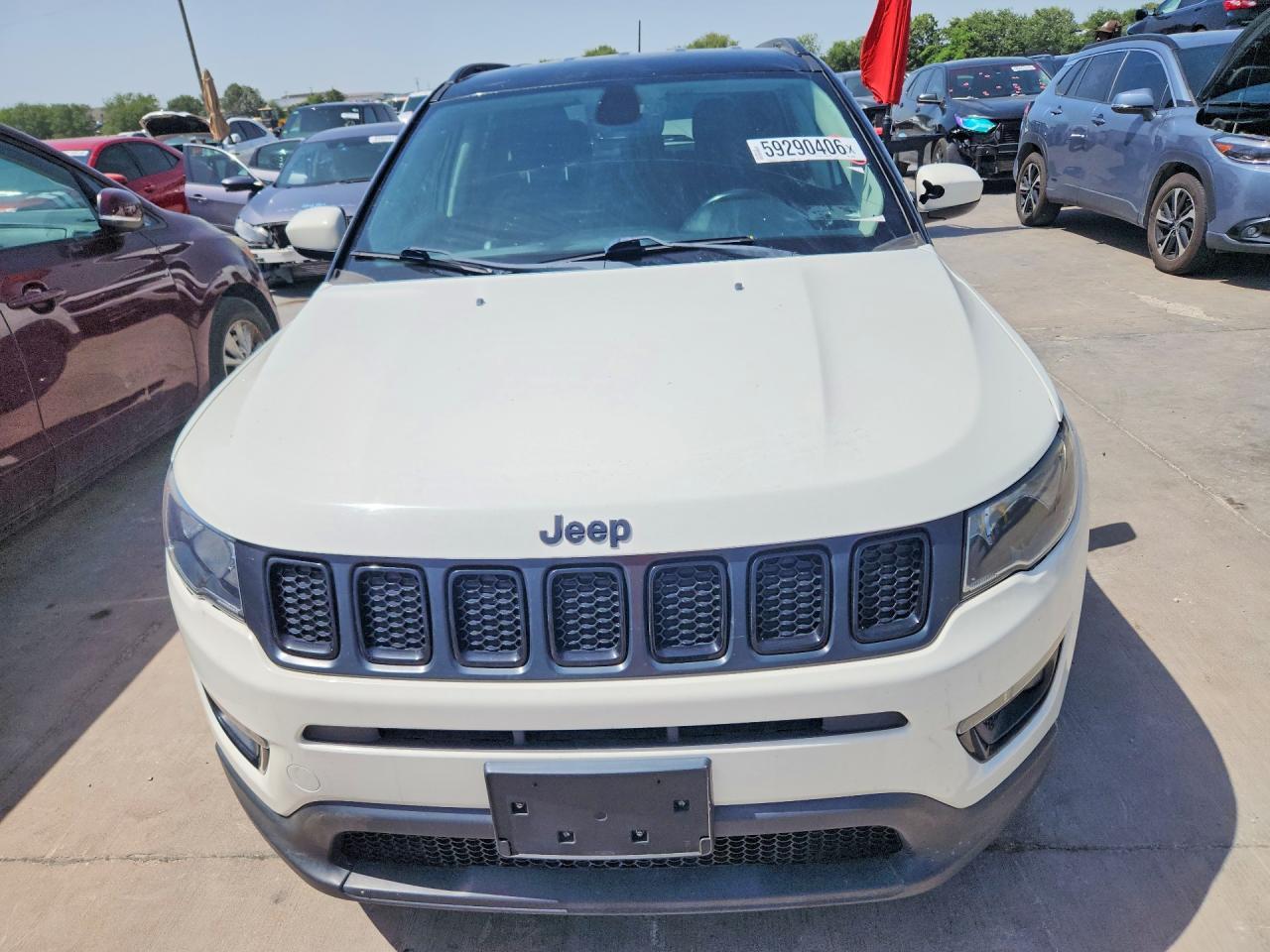 2020 Jeep Compass Latitude - zdjęcie 5