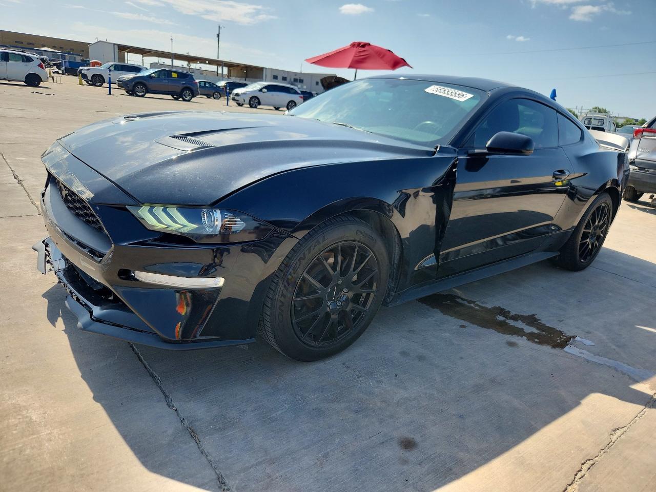 2020 Ford Mustang - zdjęcie główne