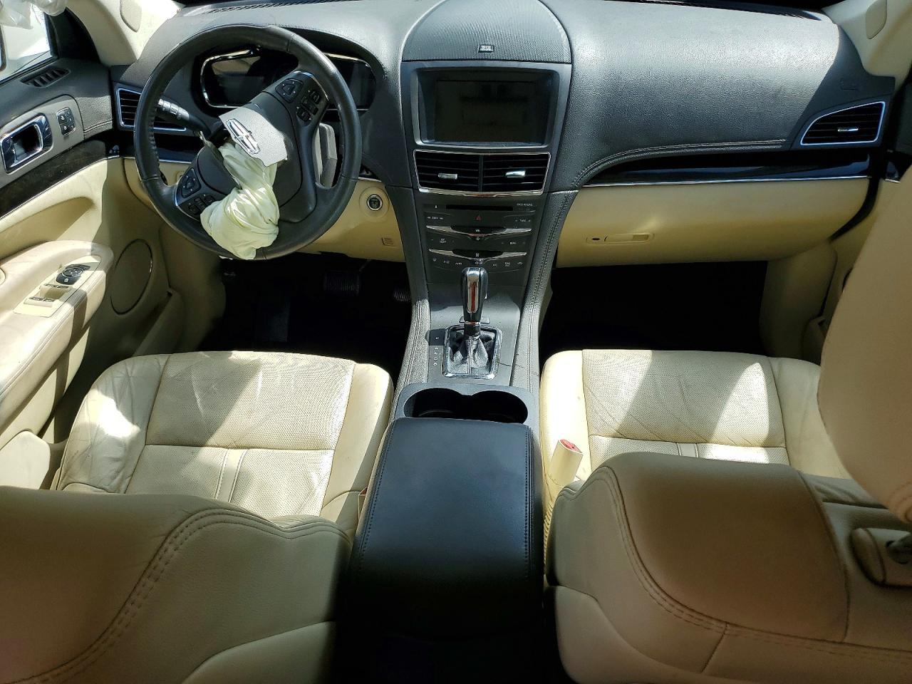 2019 Lincoln Mkt - zdjęcie 8