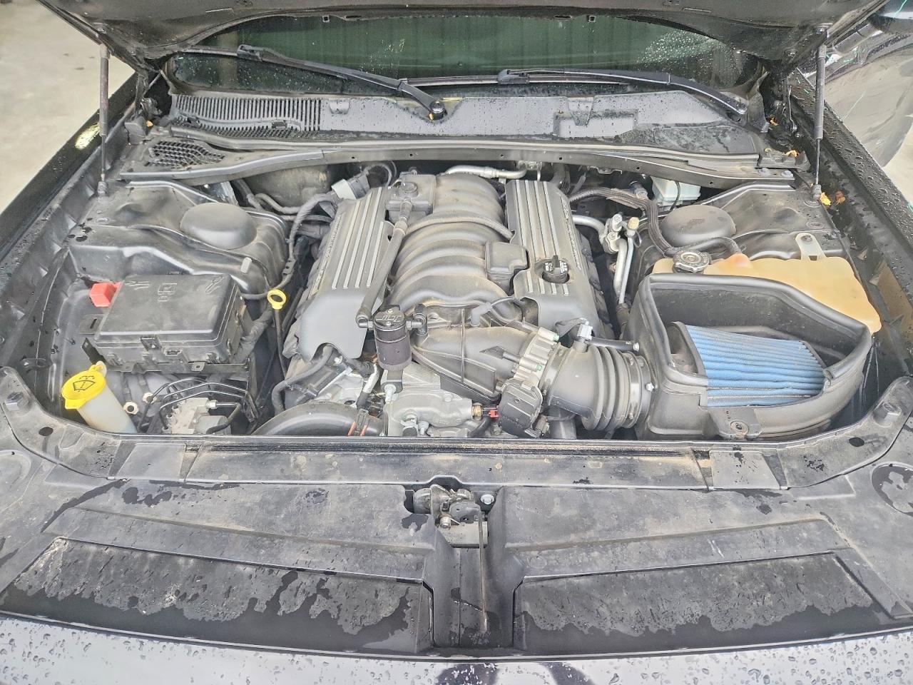 2016 Dodge Challenger R - zdjęcie 11