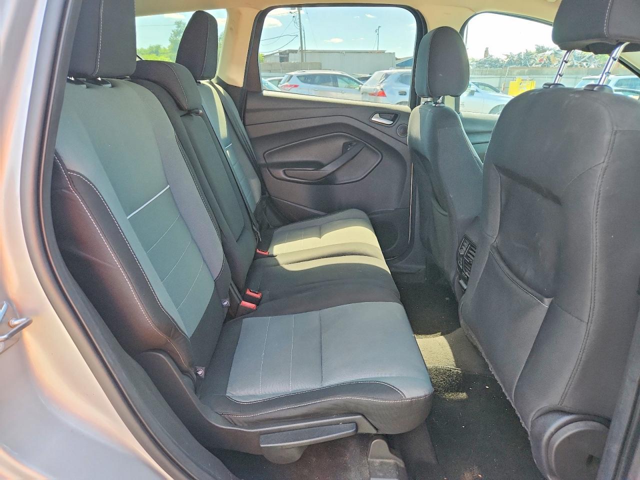 2015 Ford Escape Se - zdjęcie 11