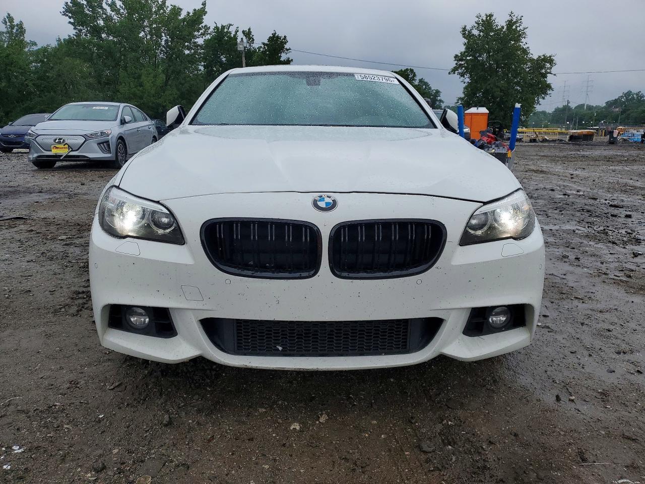 2016 BMW Seria 5 528i - zdjęcie 5