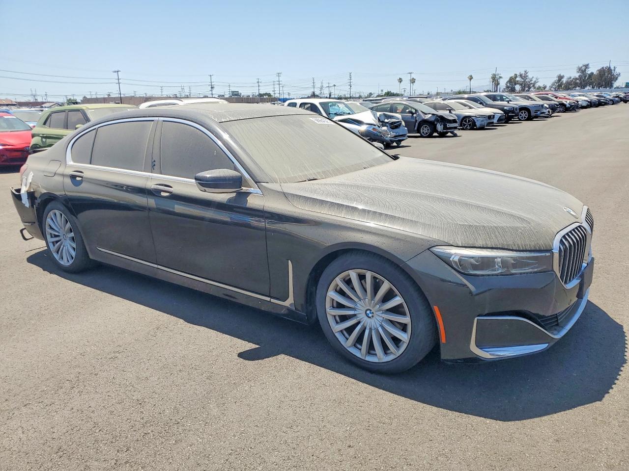 2020 BMW 740 I - zdjęcie 4