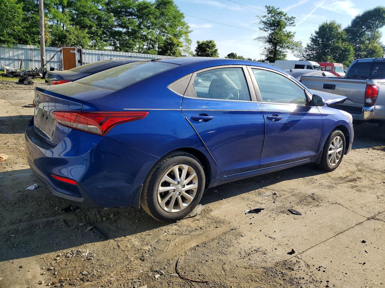 2020 Hyundai Accent Sel - zdjęcie 3