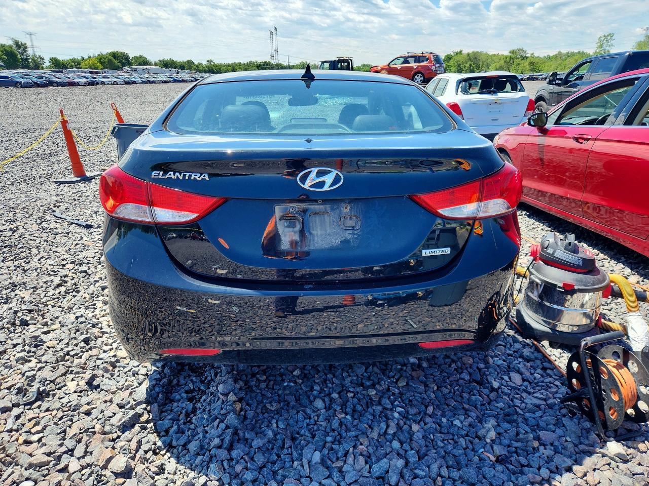 2013 Hyundai Elantra Limited - zdjęcie 6