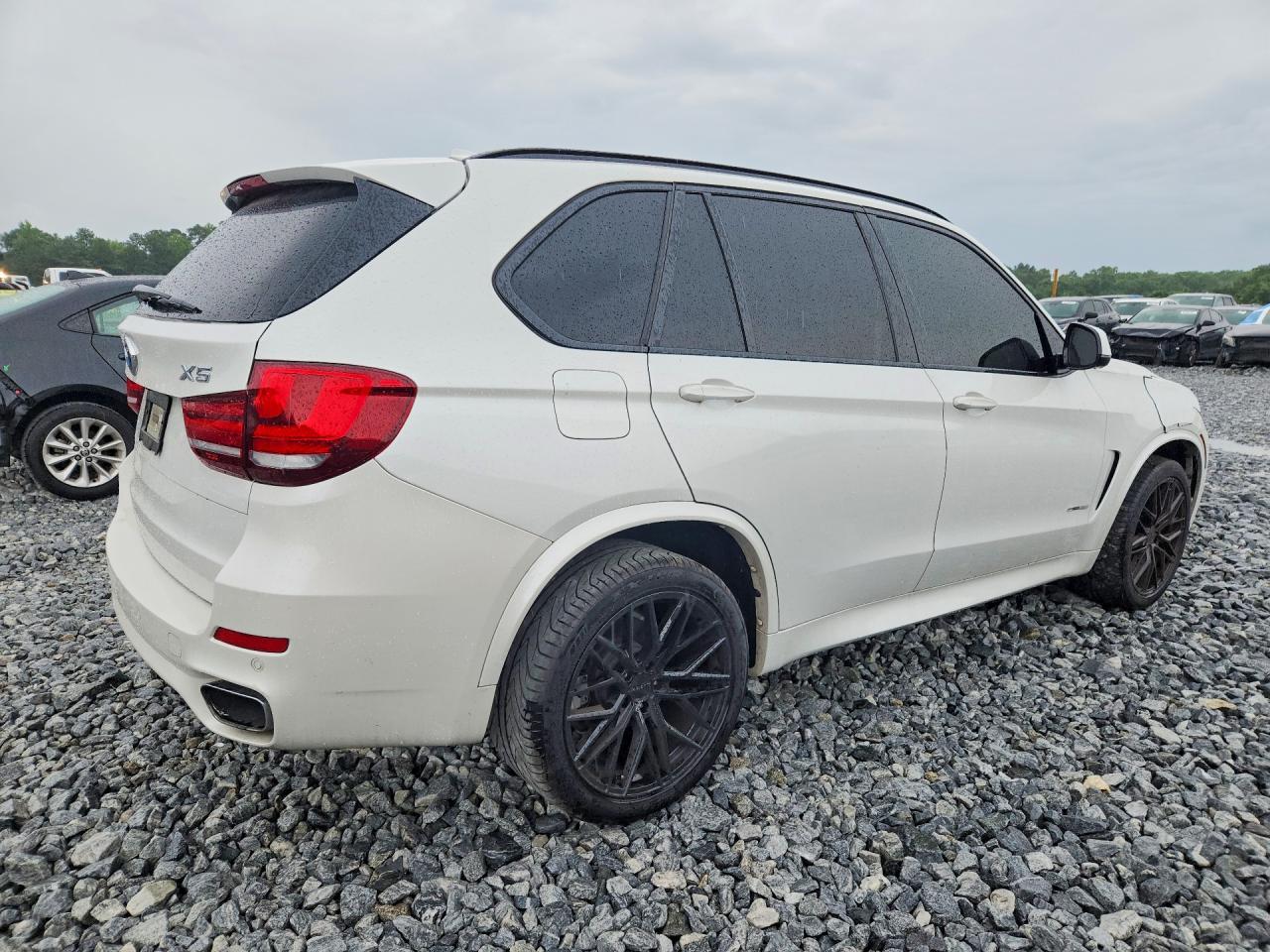 BMW X5 - zdjęcie 3