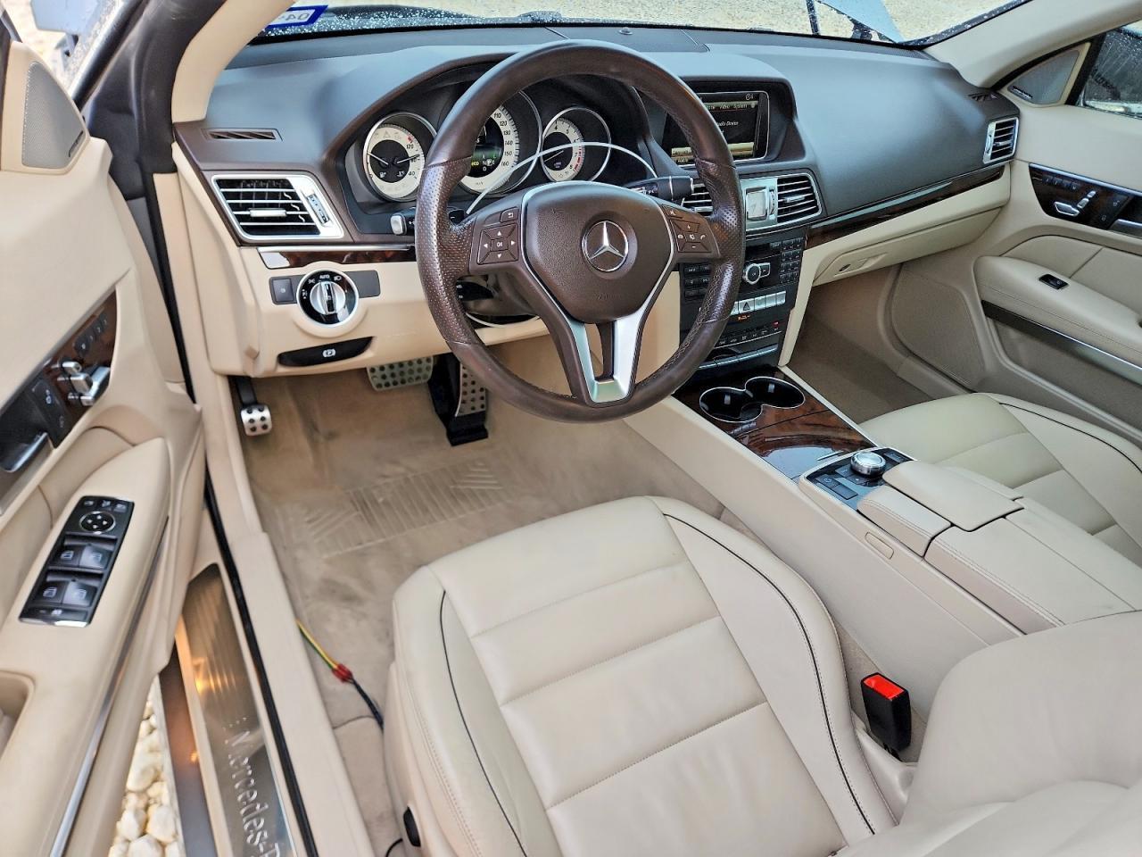 2014 Mercedes-Benz E 550 - zdjęcie 8