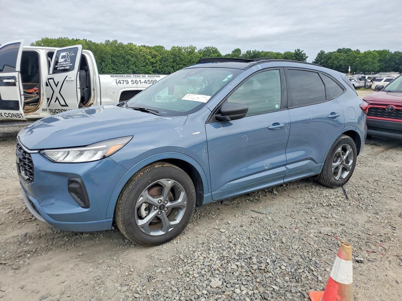 2023 Ford Escape St Line - zdjęcie główne