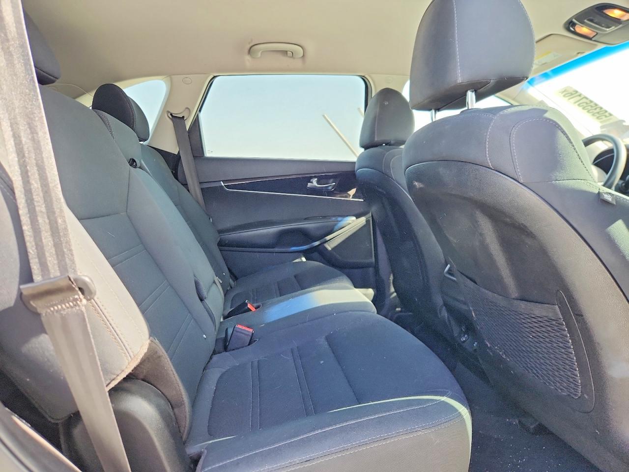 2019 Kia Sorento Lx V6 - zdjęcie 11