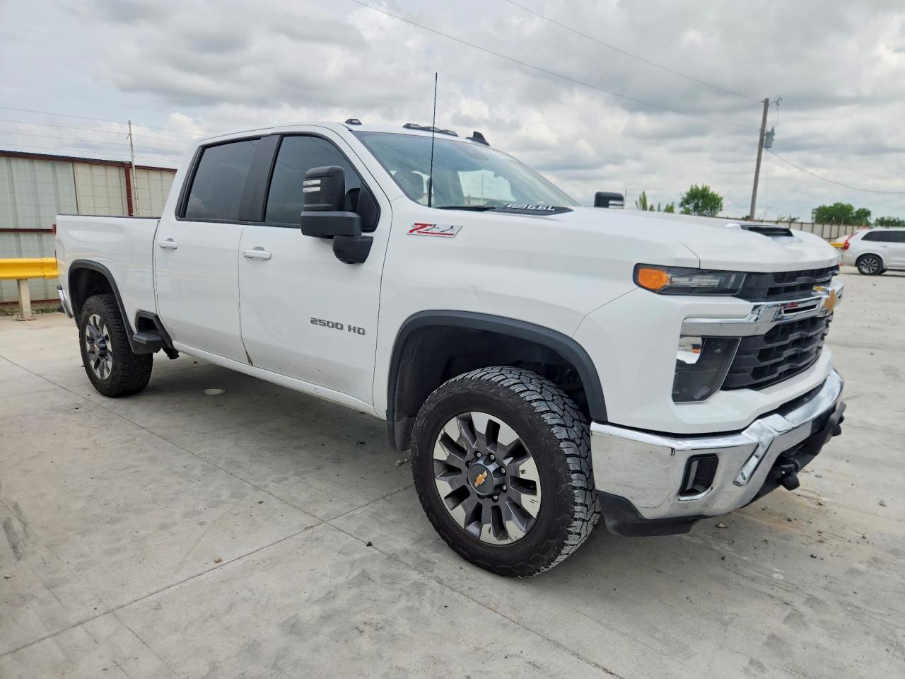 2024 Chevrolet K2500 Silverado - zdjęcie 4
