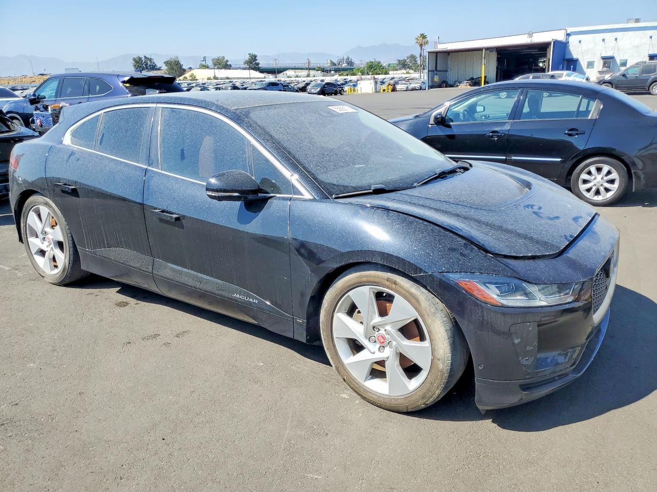 2019 Jaguar I-Pace Se - zdjęcie 4
