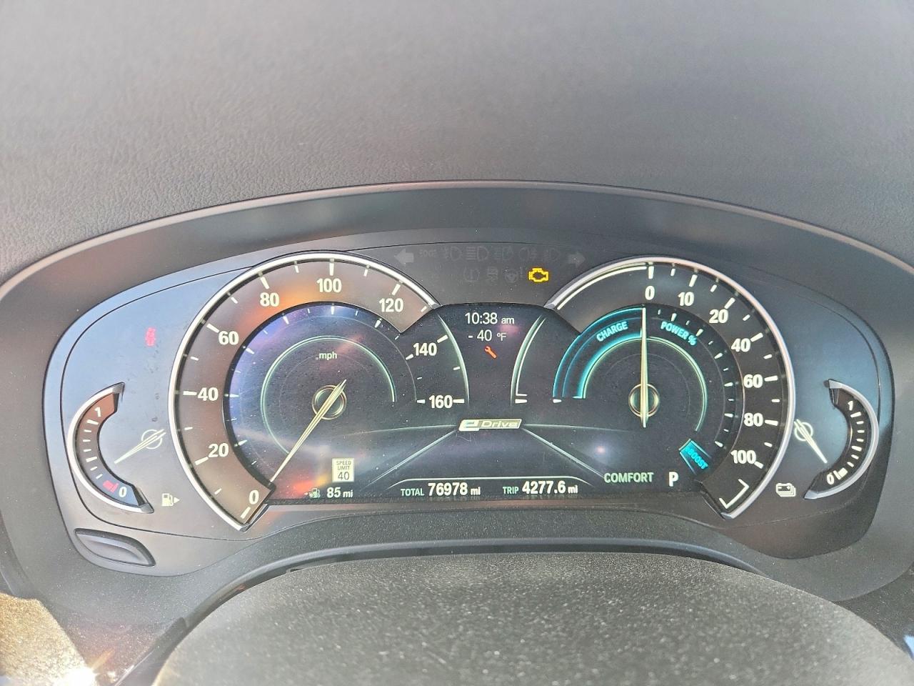 2019 BMW 530Xe - zdjęcie 9