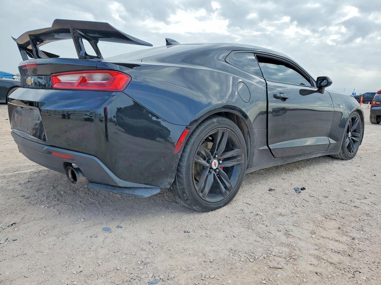 2017 Chevrolet Camaro Lt - zdjęcie 3