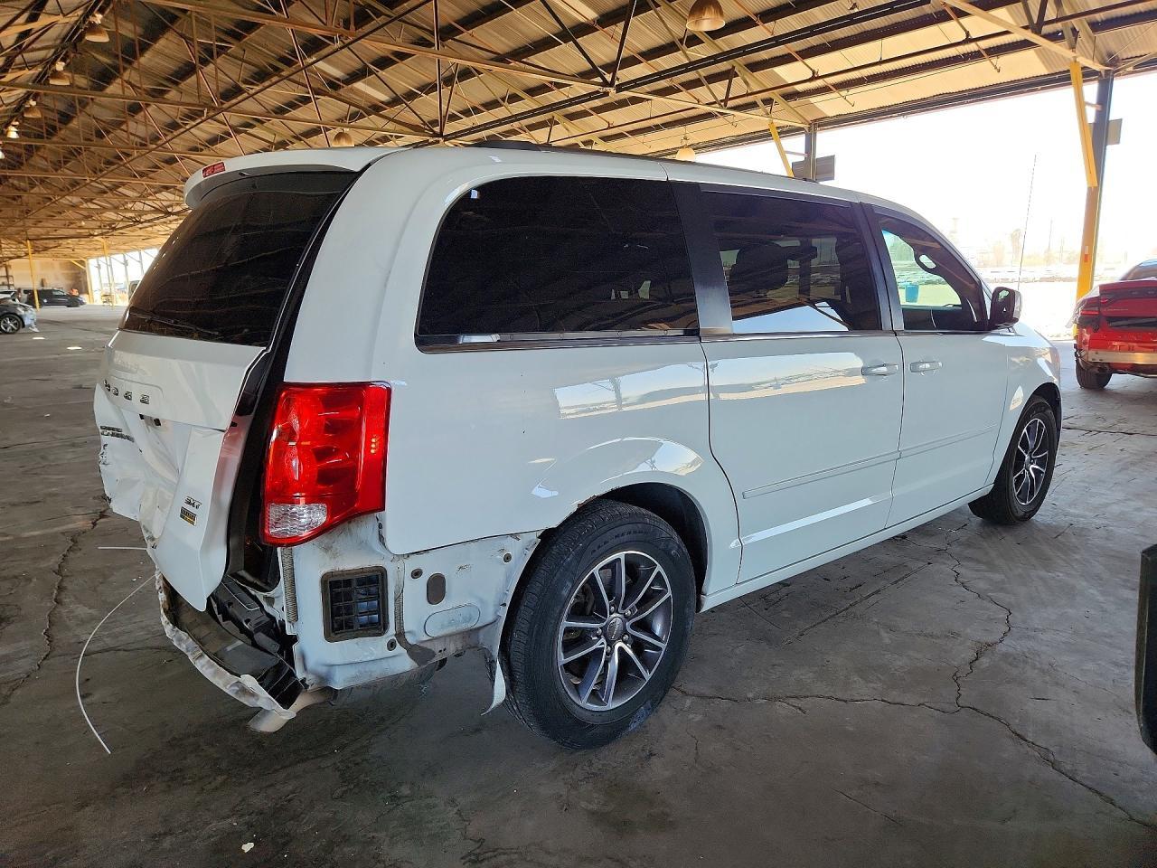 2017 Dodge Grand Caravan Sxt - zdjęcie 3