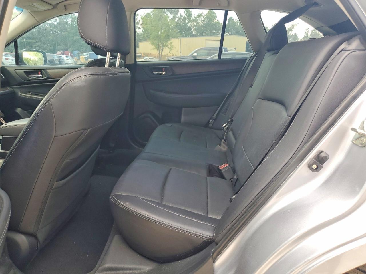 2017 Subaru Outback 2.5I Limited - zdjęcie 11