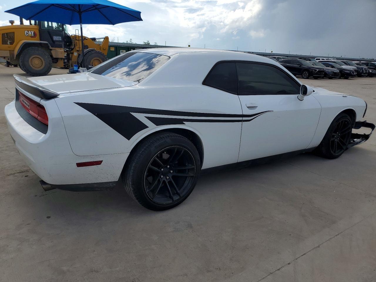 2014 Dodge Challenger Sxt - zdjęcie 3