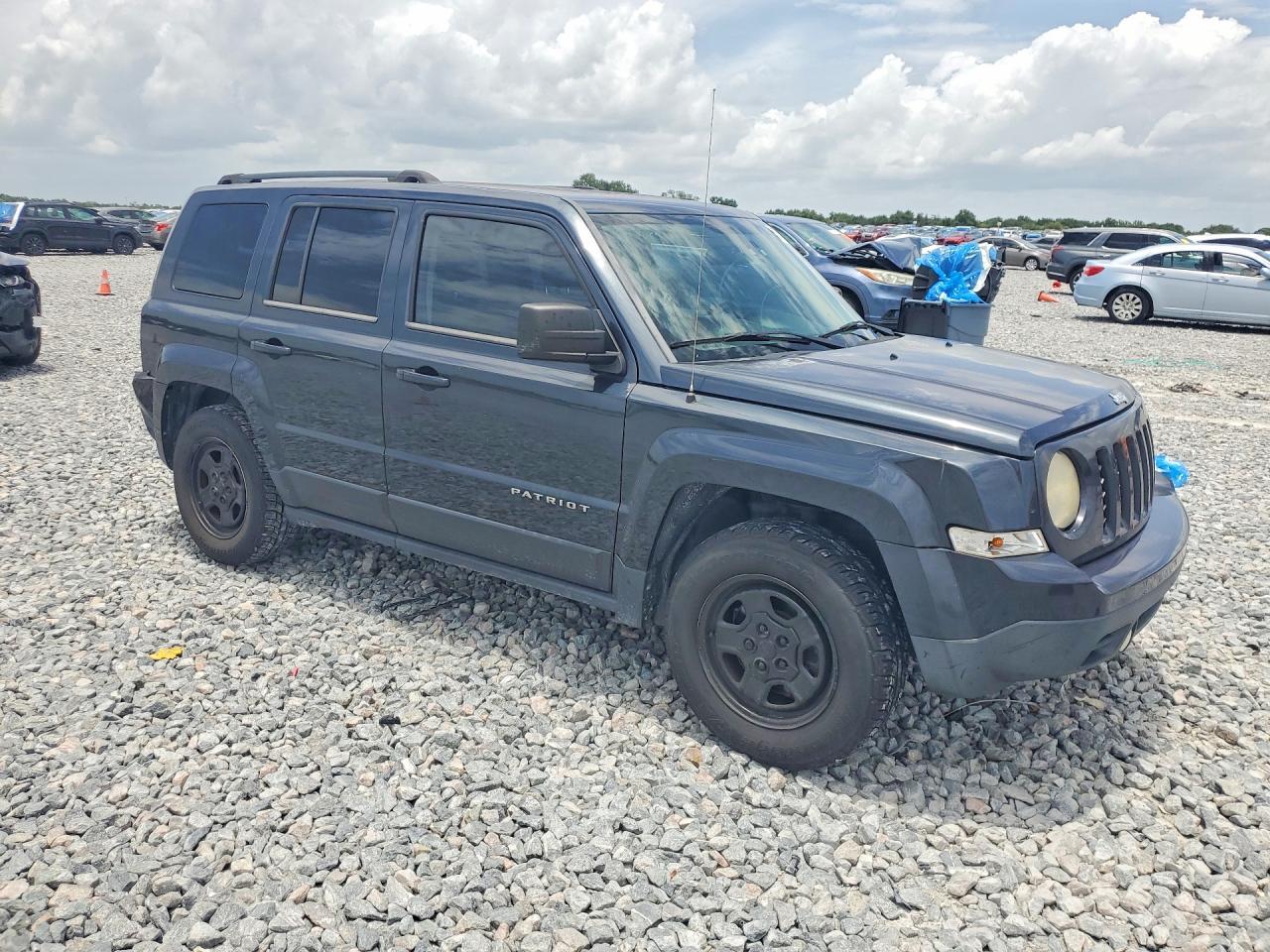 2014 Jeep Patriot Sport - zdjęcie 4