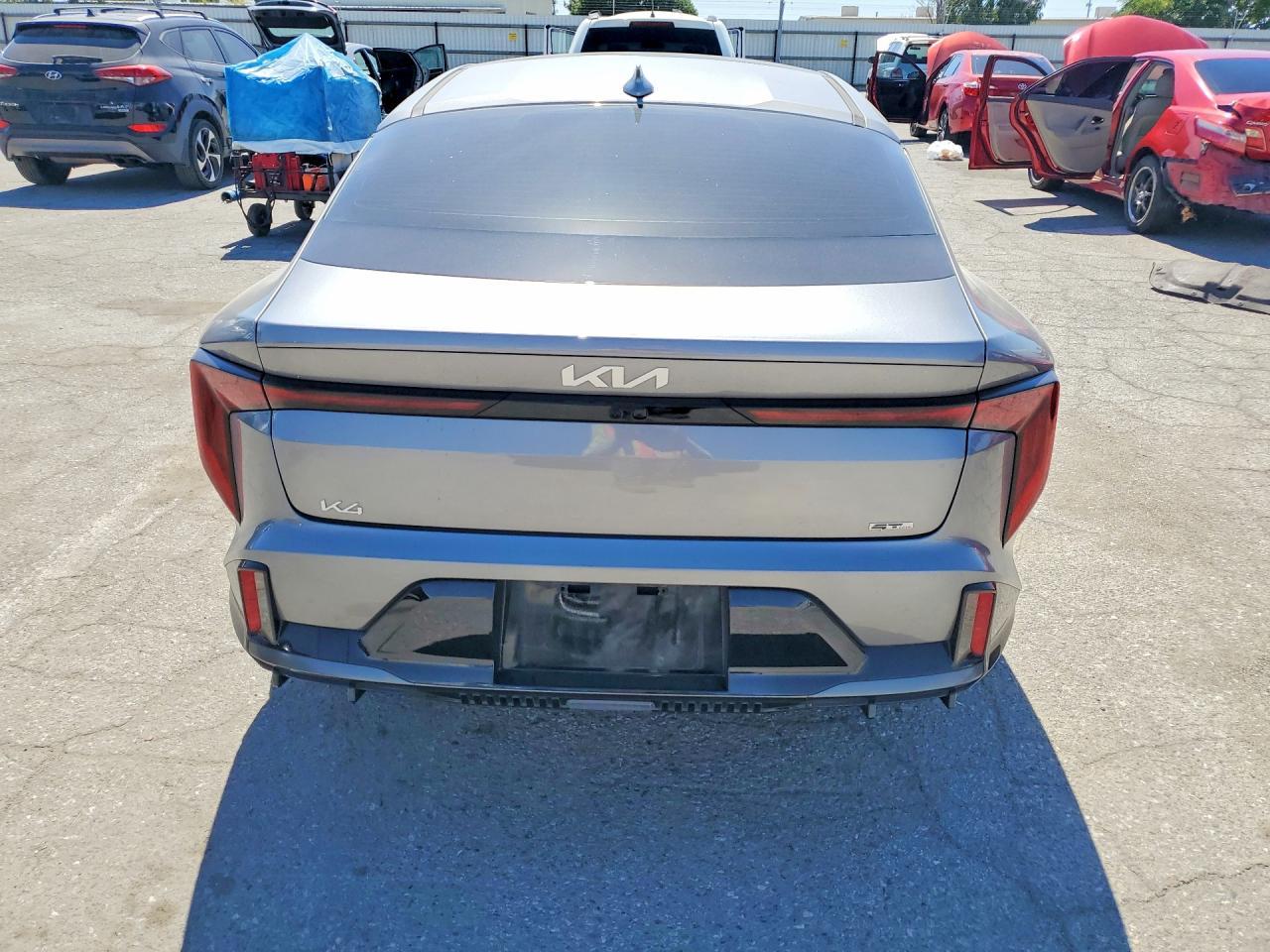 2025 Kia K4 Gt Line - zdjęcie 6