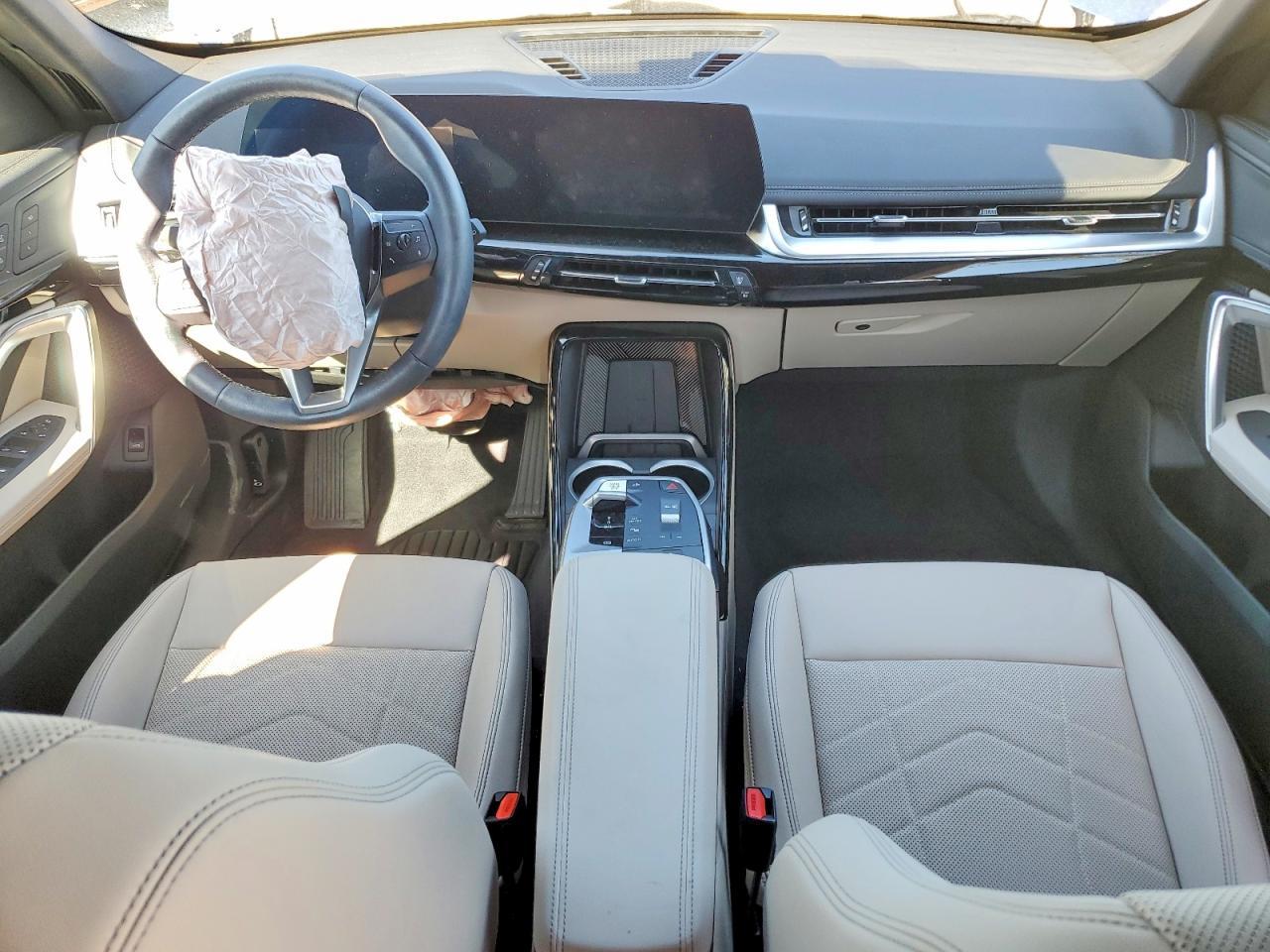 2024 BMW X1 xDrive28I - zdjęcie 8